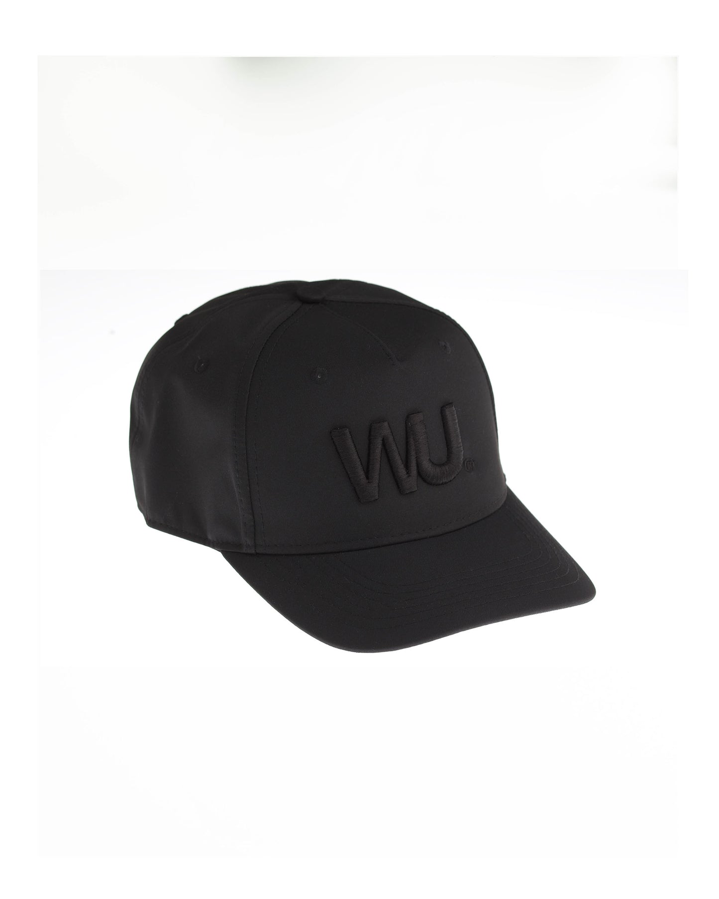 Cappellino sportivo WOOTUNIT con logo WU nero ricamato vista frontale
