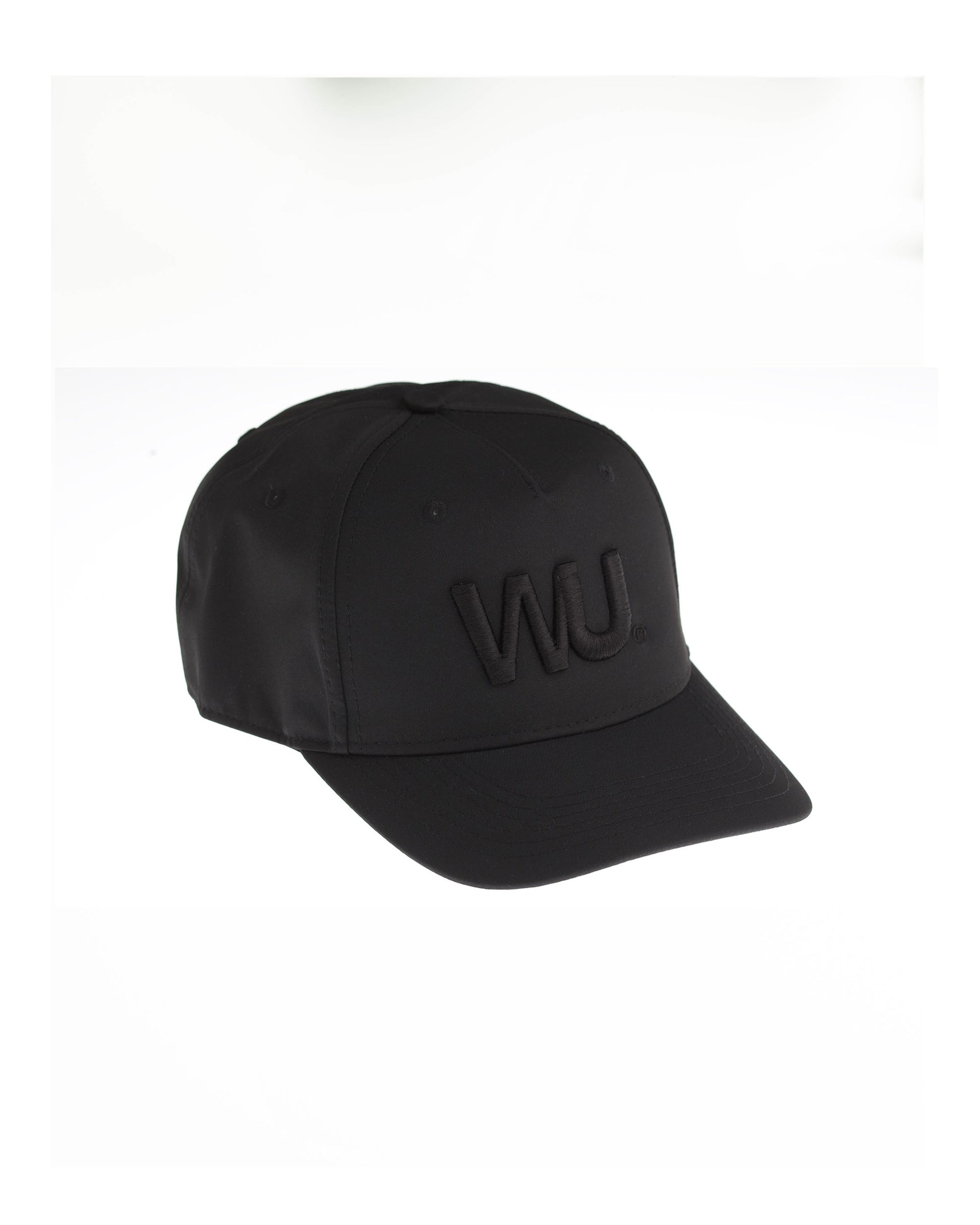 Cappellino sportivo WOOTUNIT con logo WU nero ricamato vista frontale
